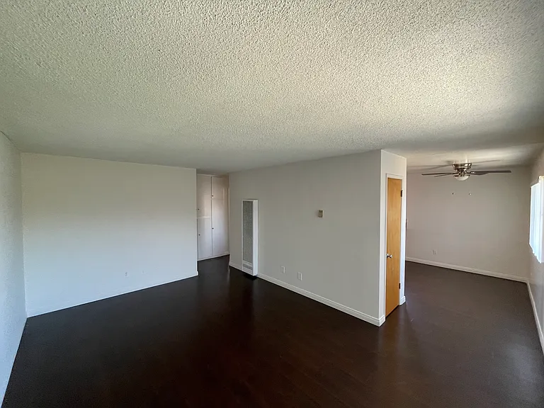 2114 San Anseline Ave #B — Photo 3