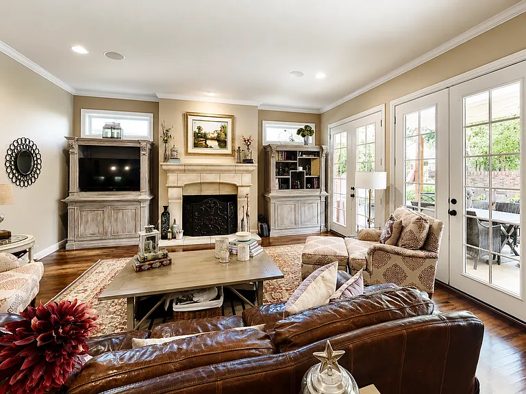 2929 Park Arbor Ct — Photo 2
