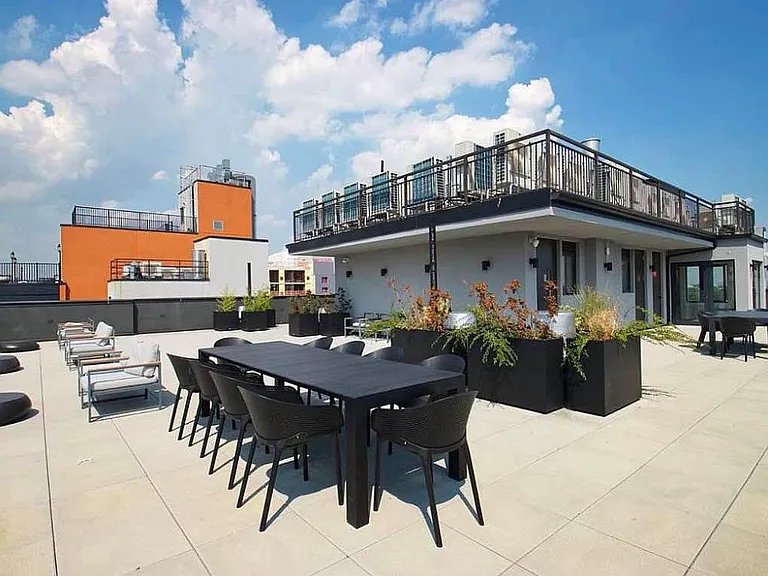 153 Erasmus St #7C — Photo 7