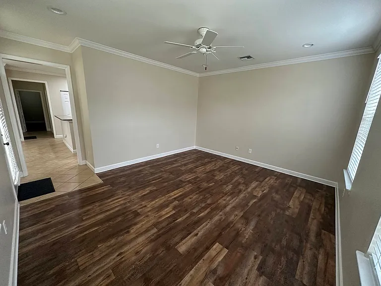 3972 Shumard Oak Blvd — Photo 3