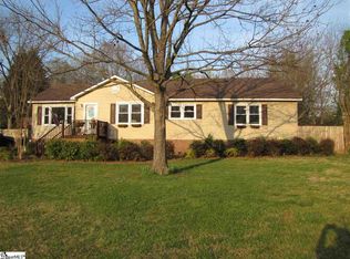 102 Cherokee Rd, Easley, SC 29642