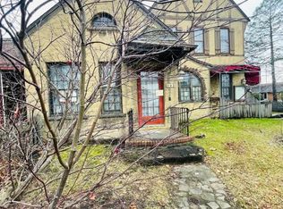 202 Pennsylvania Ave E #8, Warren, PA 16365