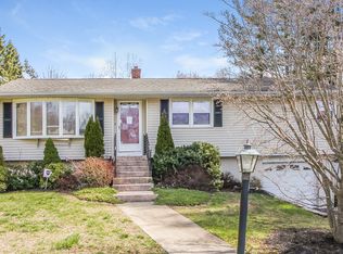 19 Norman Rd, Hamden, CT 06514