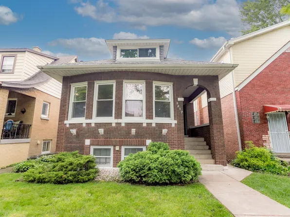 3217 Scoville Ave, Berwyn, IL 60402