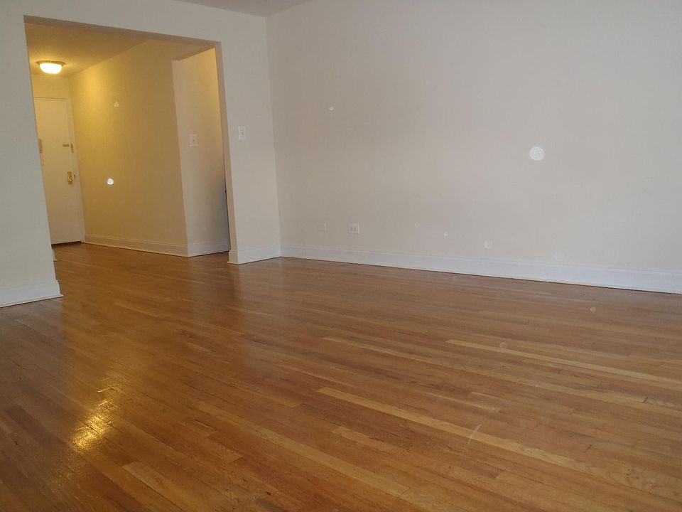 2nd image of 8855 Bay Pkwy APT 4