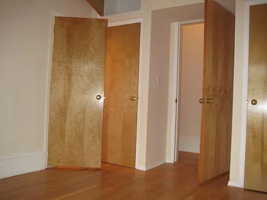 Rented by Nest Seekers International | media 25