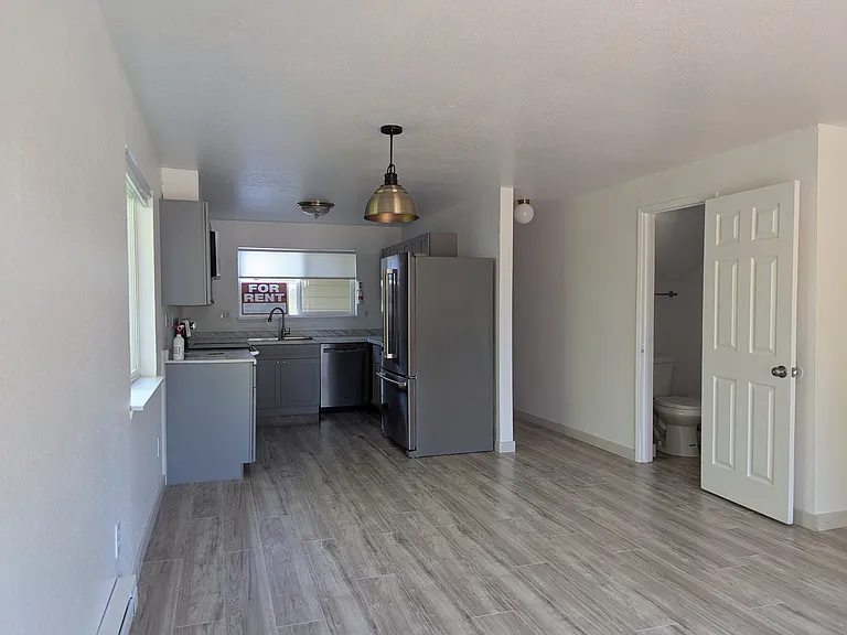 569 Sunset Ave #1 — Photo 7
