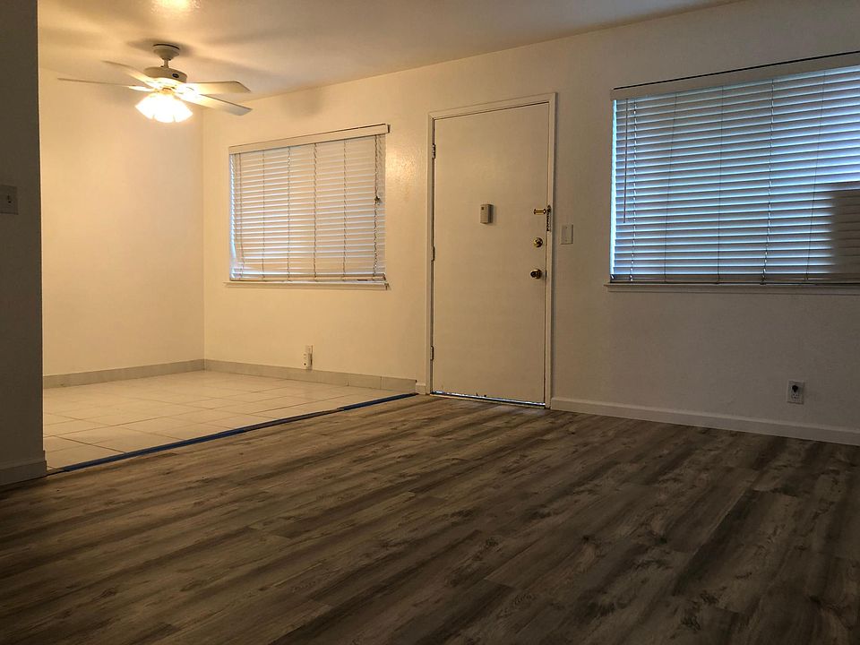 1st image of 3013 Magliocco Dr APT 2