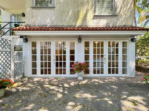 336 Monroe Dr #2, West Palm Beach, FL 33405