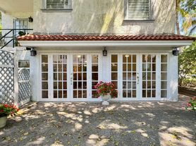 336 Monroe Dr, West Palm Beach, FL