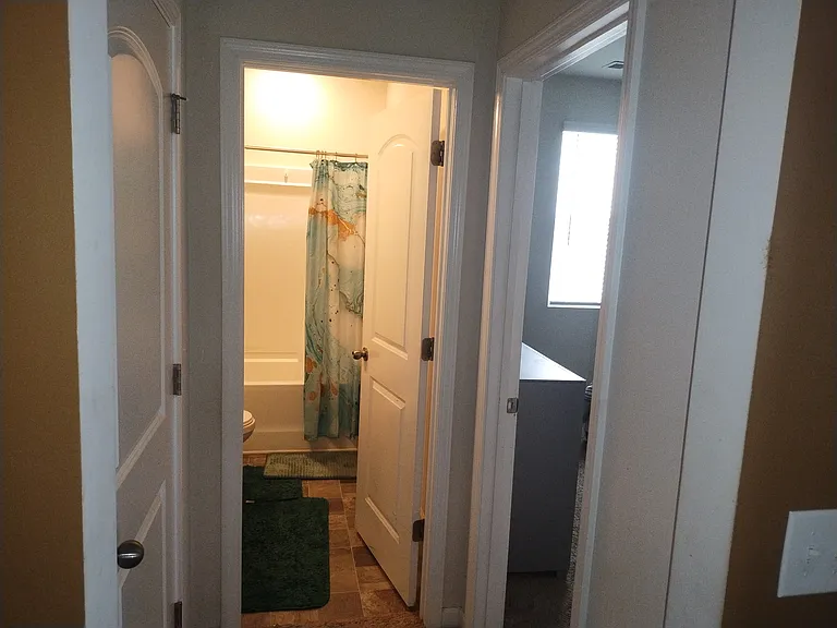 6919 Meridale Forest Dr — Photo 6