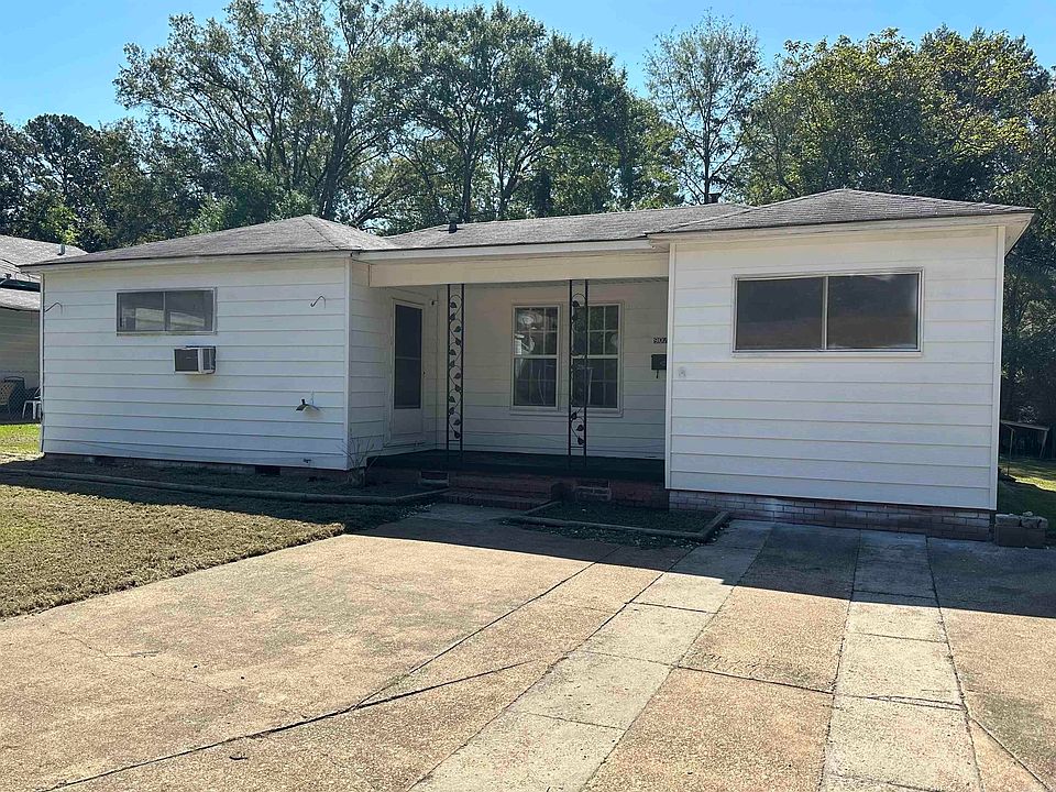 1st image of 907 Calhoun Rd