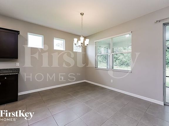 5th image of 12366 Eastpointe Dr