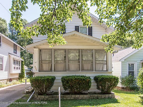 2nd image of 526 N Foster Ave