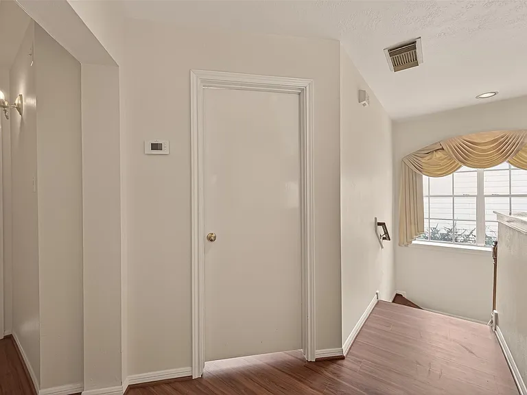 15903 Timber Chase Dr — Photo 30