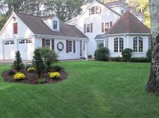 35 Walcott Rd, North Attleboro, MA 02760