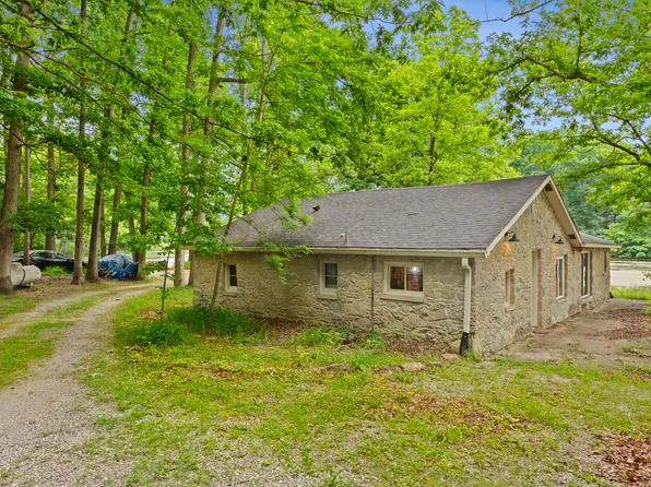 4418 N North Dr, Quincy, IN 47456