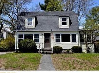 31 Hutchinson St, South Portland, ME 04106