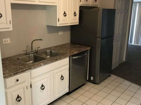 4583 Provincetown Dr, Country Club Hills, IL 60478
