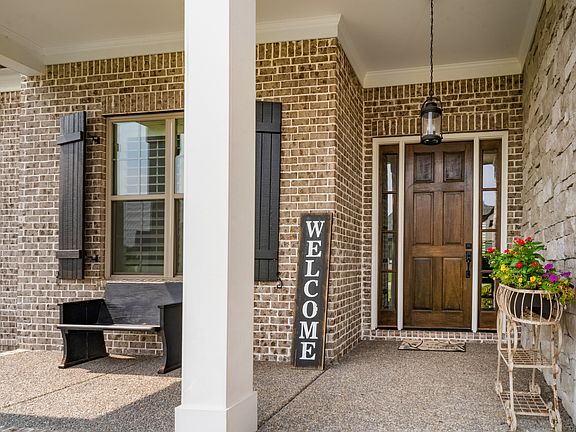 5th image of 5817 Wagonvale Dr