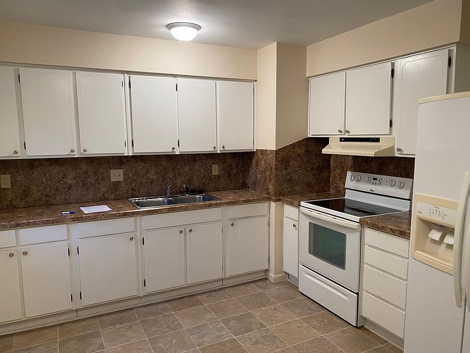 1st image of 510 Sheffield Dr #510