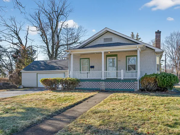 530 S Monterey Ave, Villa Park, IL 60181
