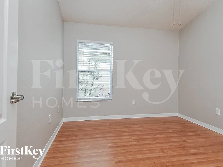 8129 Alamosa Wood Ave — Photo 12