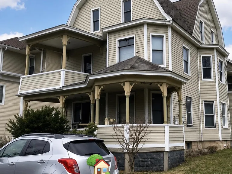 21 Wendell Pl #3 — Photo 1