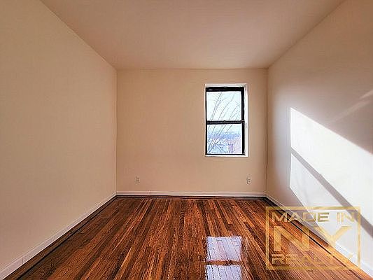 5th image of 61-40 Saunders St APT C34