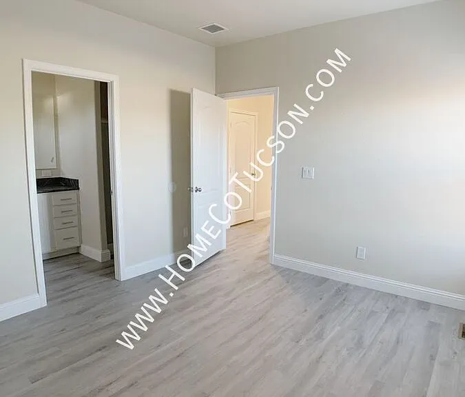 11550 S Nogales Hwy — Photo 20