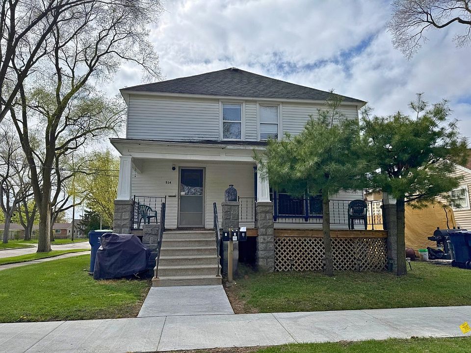 Shared main entry and front porch