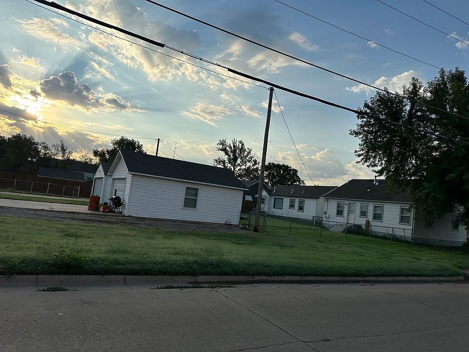 2nd image of 1320 9th St