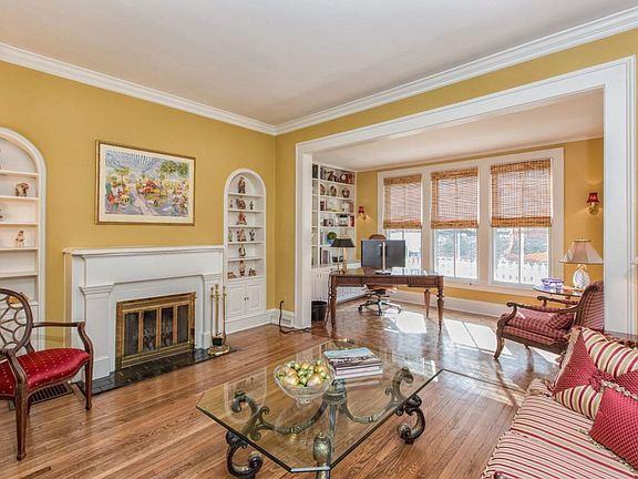 5th image of 428 N Taylor Ave