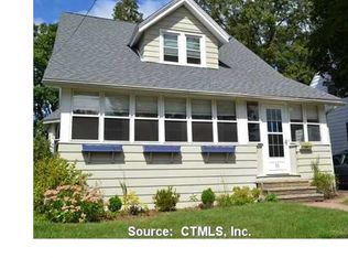 55 Delmont St, Manchester, CT 06042