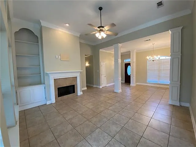 35 New Canaan Hills Ct — Photo 6