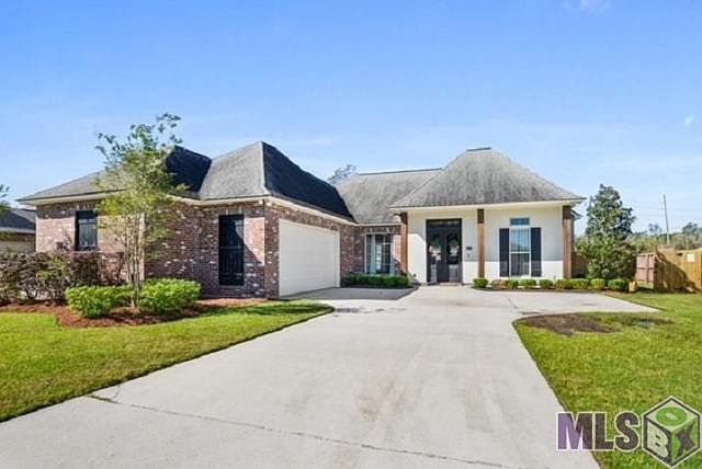 1st image of 16537 Parker Place Dr