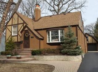 321 N Oak St, Itasca, IL 60143