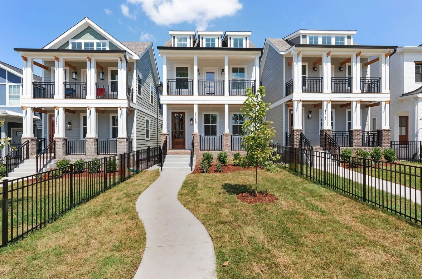3 bed, 3.0 bath, 2410 sqft, $4,450 — Photo 1