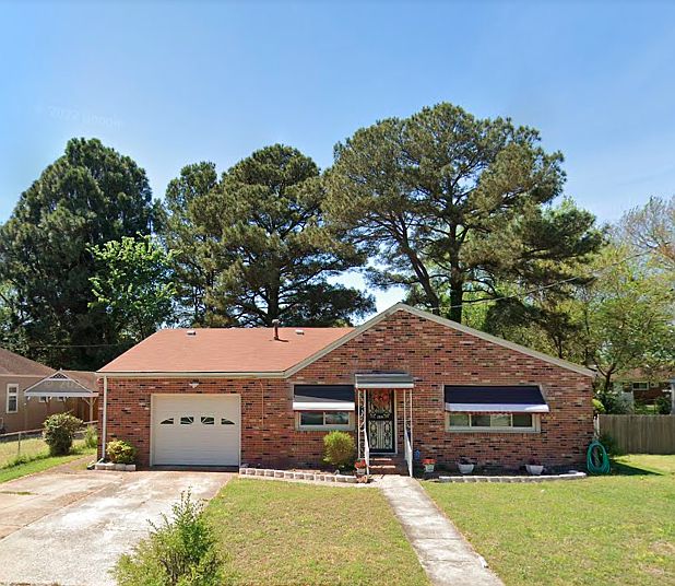 1st image of 2806 Magnolia St