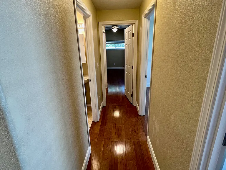 8274 Kestrel Way — Photo 16