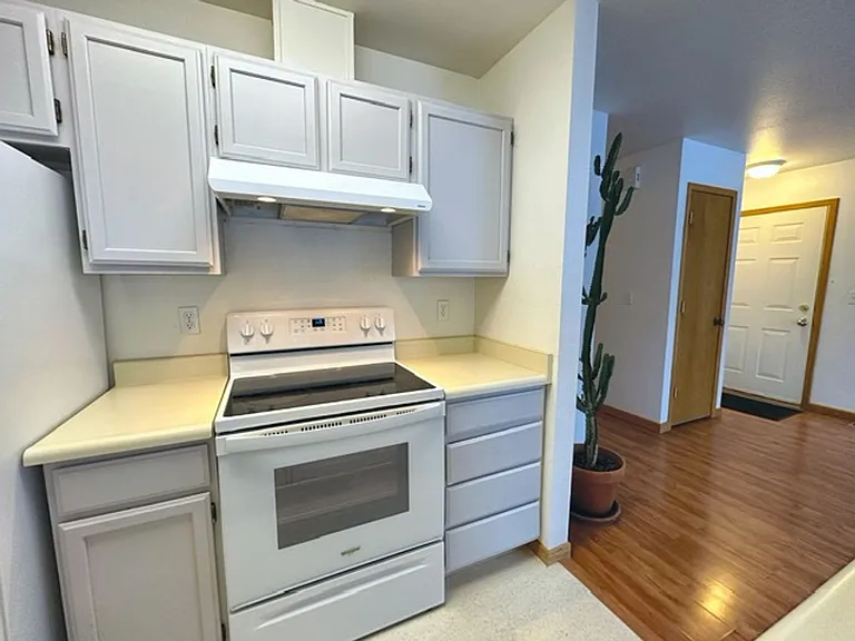 1822 Bellevue Loop — Photo 20