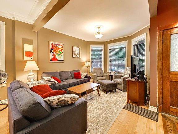 5th image of 3410 W Shakespeare Ave