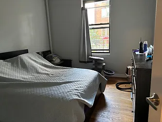 Rented by Alexiou Realty