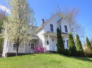16 Green Mountain Ave, Leominster, MA 01453