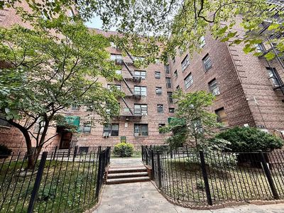 44-11 Macnish St #5C, Queens, NY, 11373