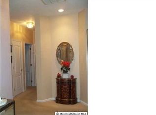 41 Bellflower Dr, Lakewood, NJ