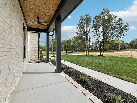 3rd image of 8297 Twelve Corners Rd