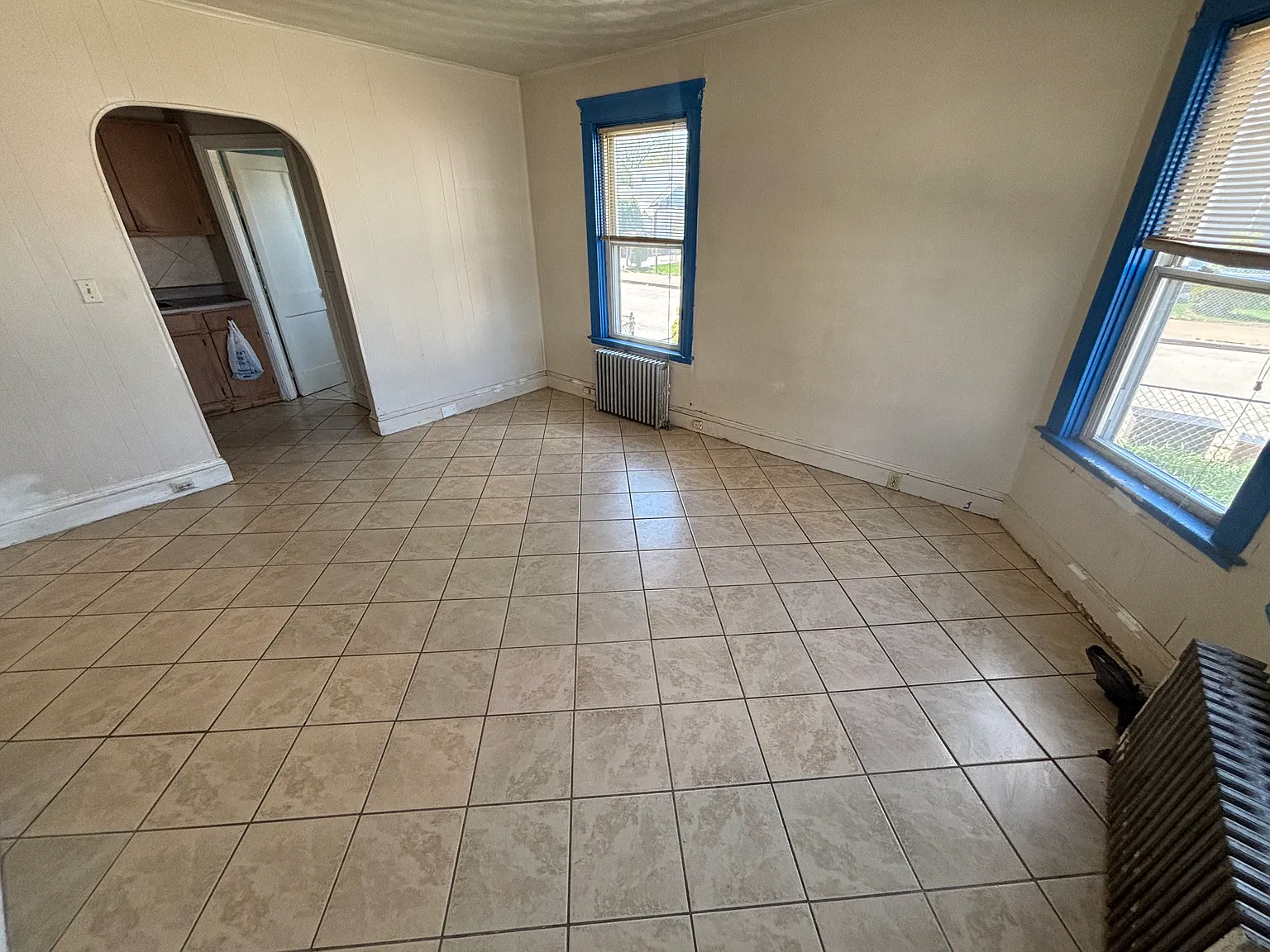 1 bed, 400 sqft, $1,300 — Photo 4