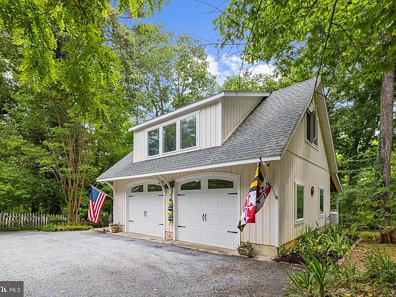 4th image of 24050 Macs Ln