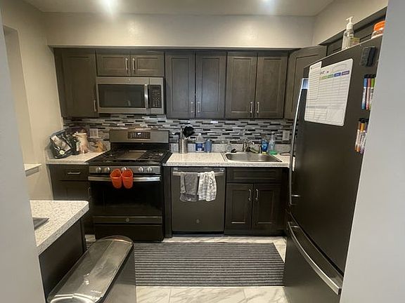 4th image of 2646 Birney Pl SE #301